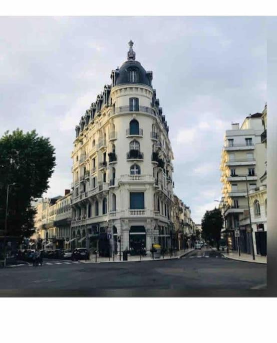 *Astoria 6* Appart Cosy En Plein Centre Vichy Exterior foto